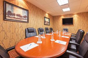 Konferenční prostory v ubytování Holiday Inn Express & Suites - Laredo-Event Center Area by IHG