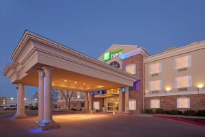 Imagen de la galería de Holiday Inn Express Hotel & Suites Eagle Pass, an IHG Hotel, en Eagle Pass