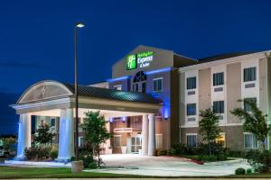 Imagen de la galería de Holiday Inn Express & Suites Cotulla, an IHG Hotel, en Cotulla