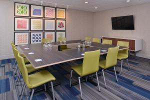 Gallery image of Holiday Inn Express Hotel and Suites Stevens Point, an IHG Hotel in Stevens Point