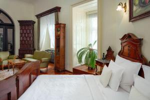 Een bed of bedden in een kamer bij Prague Old Street Apartments