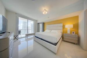 LUXURY 5 Stars ICON-BRICKELL CONDO, SPA ,GYM & POOL @27th