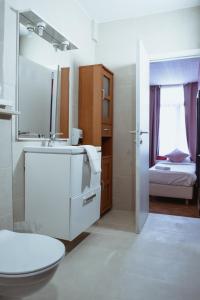 Hotel Le Centenaire Brussels Expo tesisinde bir banyo