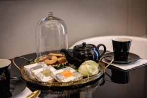 Comida no hotel ou em algum lugar perto