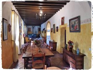 Restaurant o un lloc per menjar a Cortijo Casas Viejas