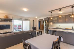 Kuchyň nebo kuchyňský kout v ubytování Apartment Jaspis