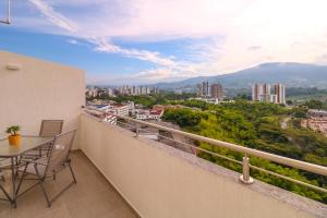 Балкон или терраса в Hermoso apartamento con vista a la cordillera, Apto 1409