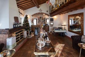 Il Castelluccio Country Resort Restaurant & SPA的酒水