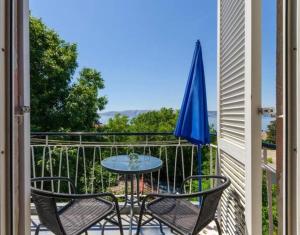 Galeriebild der Unterkunft Apartment in Novi Vinodolski 39124 in Novi Vinodolski