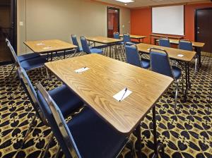 Gallery image of Holiday Inn Express & Suites Fayetteville University of Arkansas Area, an IHG Hotel in Fayetteville