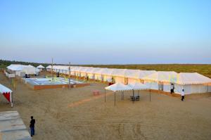 山姆Sky Desert Safari的相册照片