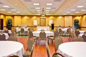 Gallery image of Holiday Inn Express Hotel & Suites Millington-Memphis Area, an IHG Hotel in Millington