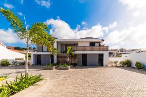 Fotografie z fotogalerie ubytování La Vista Luxury Apartment Jan Thiel v destinaci Jan Thiel