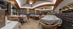 Restoran või mõni muu söögikoht majutusasutuses Hotel St. Georg