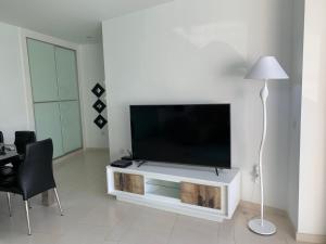 Kép The Waves, Luxurious 5*, Wifi, Olympic pool szállásáról Palm-marban a galériában