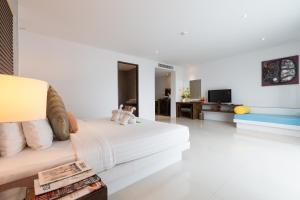 Posezení v ubytování Peace Laguna Resort & Spa - SHA Extra Plus