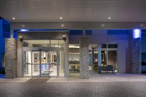 Imagen de la galería de Holiday Inn Express & Suites - North Brunswick, an IHG Hotel, en North Brunswick