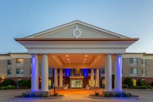 a building with a large gazebo at Holiday Inn Express & Suites Vandalia by IHG in Vandalia
