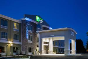 Imagen de la galería de Holiday Inn Express & Suites Carlisle, an IHG Hotel, en Carlisle