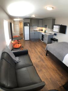 Kuchyň nebo kuchyňský kout v ubytování Beach Haven Apartments