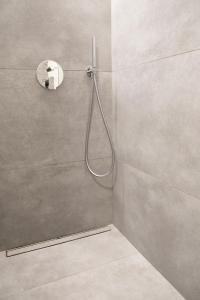 A bathroom at IseoLakeRental - La Villina - Zù