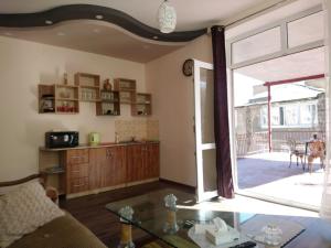 Kuchyň nebo kuchyňský kout v ubytování Guest house in Alaverdi