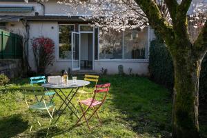 Κήπος έξω από το Maison de ville +6 φωτογραφίες