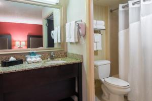 Holiday Inn Express Hotel & Suites Kendall East-Miami, an IHG Hotel