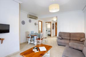 Un lugar para sentarse en Apartamentos BCL Playa Albir