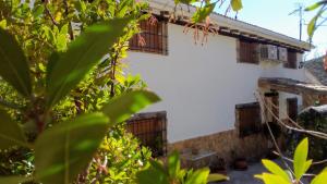 Afbeelding uit fotogalerij van Casa rural Alojamiento Garganton in Cabrita