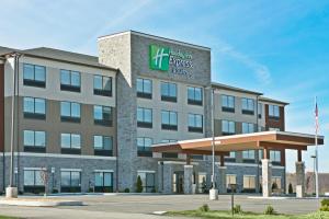 Gallery image of Holiday Inn Express & Suites Uniontown, an IHG Hotel in Uniontown