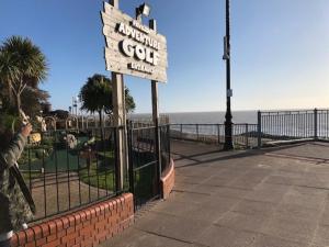 Gallery image of Caledonia Summertime in Jaywick Sands