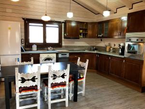 Imagen de la galería de CASA MIRALCEL, en Àger 15 fotos más