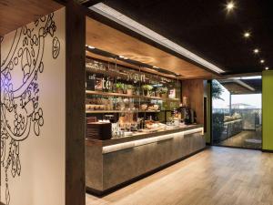 Lounge nebo bar v ubytování Ibis Budget Málaga Aeropuerto Avenida de Velazquez + 22 fotografií