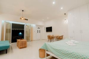 Foto dalla galleria di Annas Apartment a Párga