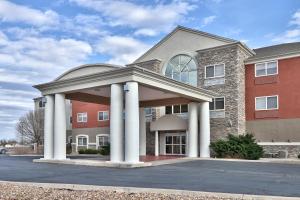 Holiday Inn Express & Suites Portales, an IHG Hotel