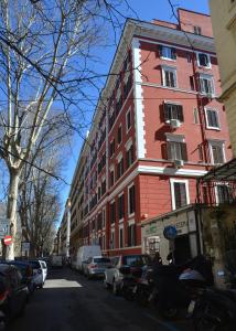The building in which a vendégházakat is located