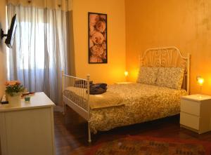 A bed or beds in a room at Sophie's Choice 2 a San Pietro
