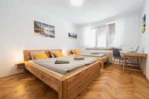 Postel nebo postele na pokoji v ubytování Home in Tatranská Štrba