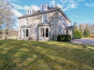 Κήπος έξω από το Inverallan House