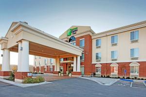 uma representação de um hotel em Holiday Inn Express & Suites Ozona, an IHG Hotel em Ozona