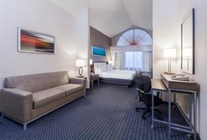 Istumisnurk majutusasutuses Holiday Inn Express & Suites - Pharr by IHG