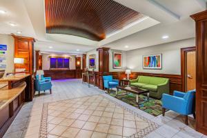 Istumisnurk majutusasutuses Holiday Inn Express & Suites - Pharr by IHG