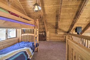 Gallery image of Log Cabin with Mountain Views about 30 Mi to Pikes Peak! in Florissant