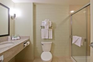 Holiday Inn Express Fort Saskatchewan, an IHG Hotel