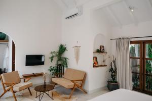 Gallery image of Happy Together By Kresna Hospitality in Seminyak
