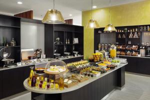 Foto da galeria de Staybridge Suites Al Khobar, an IHG Hotel em Al Khobar