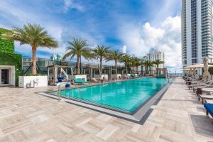 Imagen de la galería de Luxury Family Rental three bedroom Hyde Beach House Resort Miami 22th floor, en Hallandale Beach