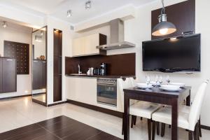 Kuchyňa alebo kuchynka v ubytovaní Apartamenty Villa Marea Misdroy by Noclegi Renters