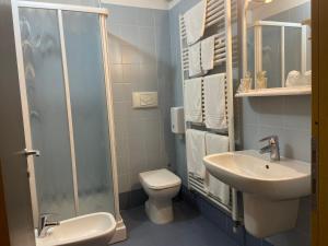 Koupelna v ubytování Hotel Santa Giulia
